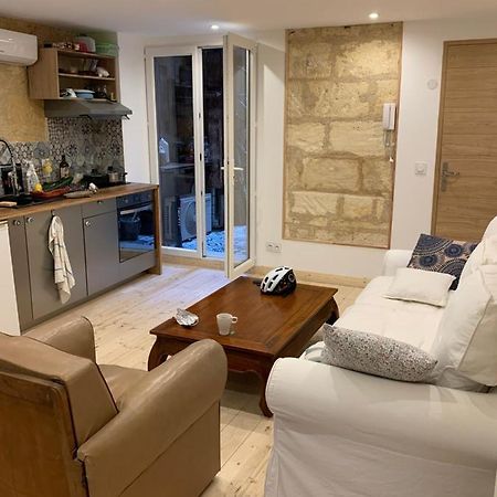 Appartement Cosy Avec Climatisation Et Patio Centre Historique De Bordeaux Eksteriør bilde